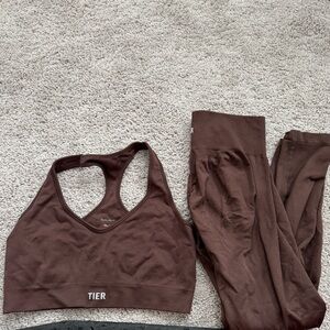 Tier Activewear Brown Sports Bra and Leggings Set
